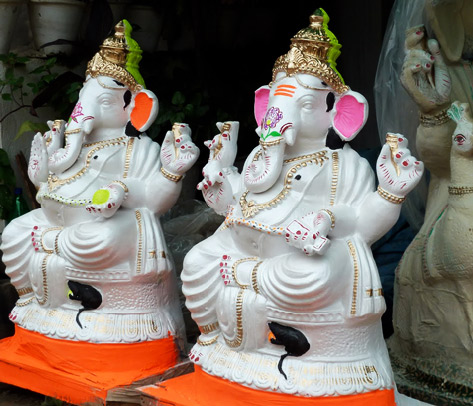 wo-ceramic-ganesh-statues.j