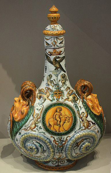 Majolica pilgrim bottle - Fontana workshop in Urbino