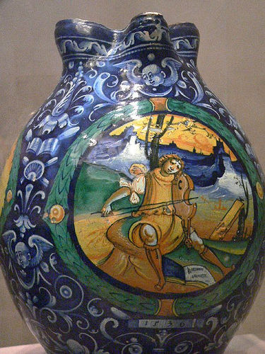 Italian Maiolica vase
