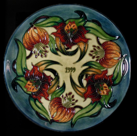 Handpaint Moorcroft "Tiger Lily" plate