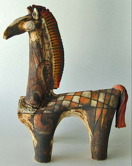 Inna-Olshansky--Israeli-sculptor horse 