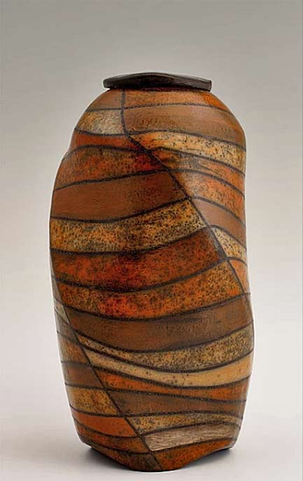 Shamai-Sam-Gibsh wood fired vase