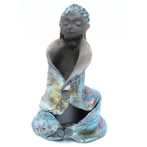 raku-Buddha-Builder figurine