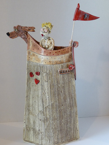 ceramic-figure-vase with dog