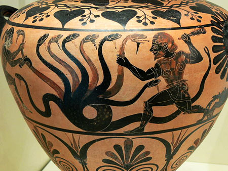 Heracles fighting the Hydra of Lerna on a hydria by the Eagle Painter, c. 525 BC