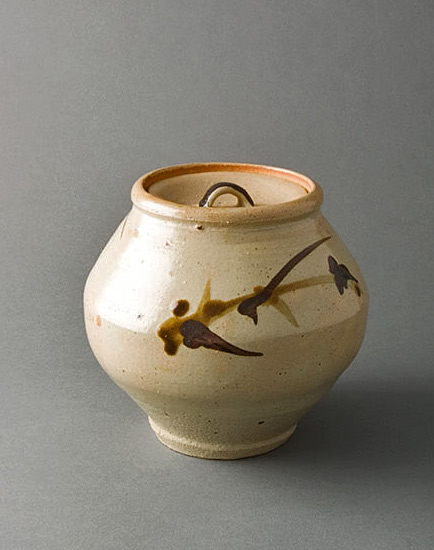 Covered Jar,-Tetsue brushwork,-1945,-Stoneware