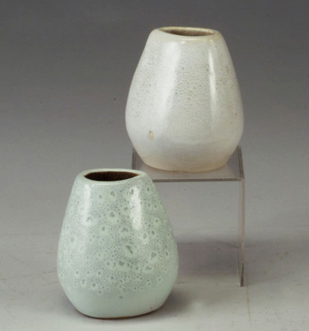 Two Russel Wright ceramic vessels - contemporary design
