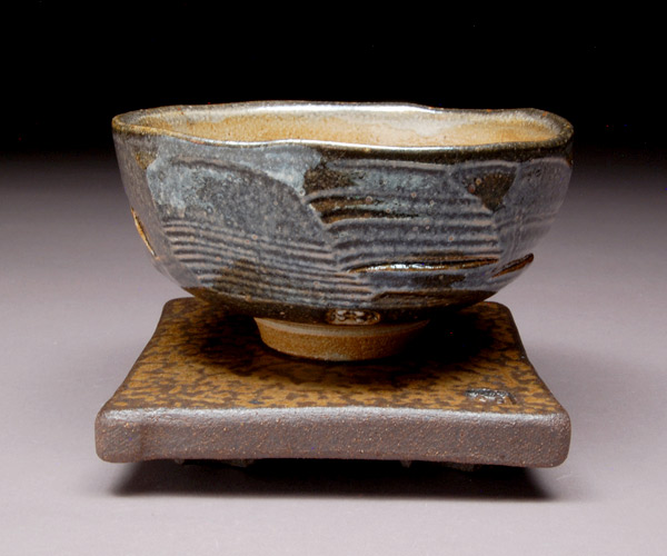 Shino teabowl textural finish