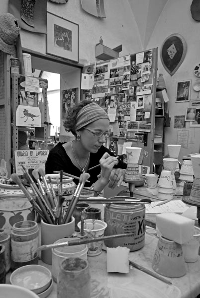 serens-at-mirta-morigi-studio-402x600 serena at Mirta Morigi bottega