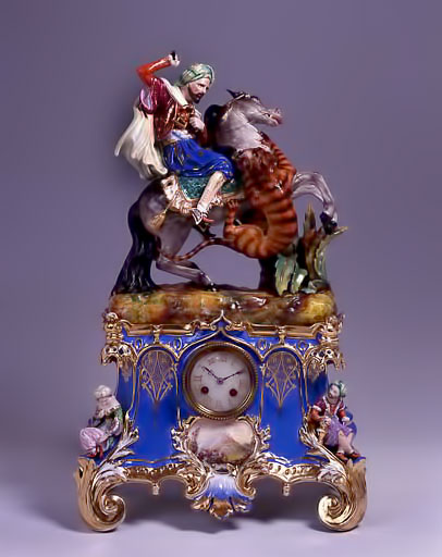 Paris porcelain clock mid 19th century