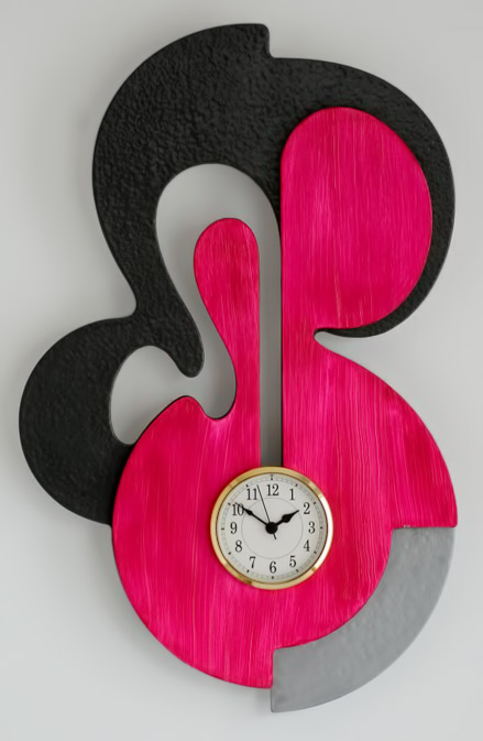 Picasso's-tonsil-series-inspired---Modern-Wall-clock-High-Sheen-Deep-Grey-Silver-Magenta