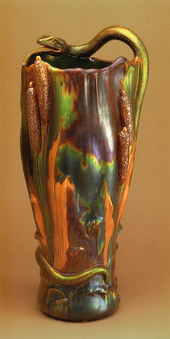 Zsolnay eramic Art Nouveau vase wtih gold snake handle