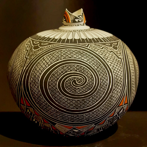 Shauna Rustin seed pot with spiral motif and intricate geometric detail