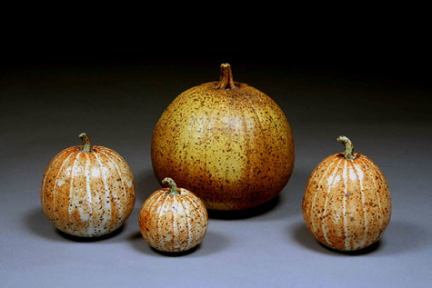 Ceramic Pumpkins by Hsinchuen Lin