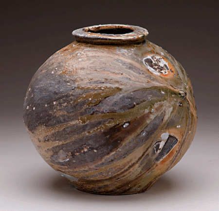 Jack-Troy ceramic vessel