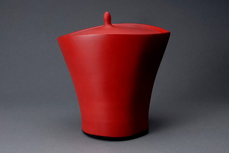 Akira-Yamada - red contemporary ceramic vessel