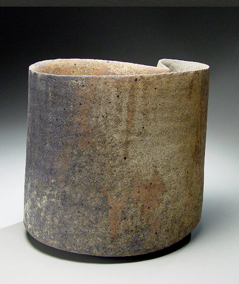 Mihara Ken folded ceramic vase