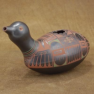 Mata Ortiz pottery bird