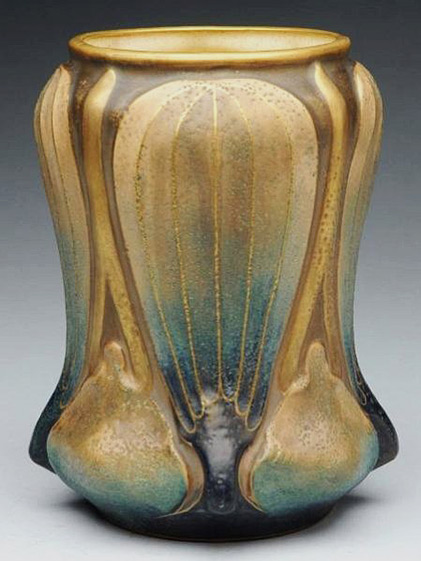 Amphora Art-Nouveau Vase.