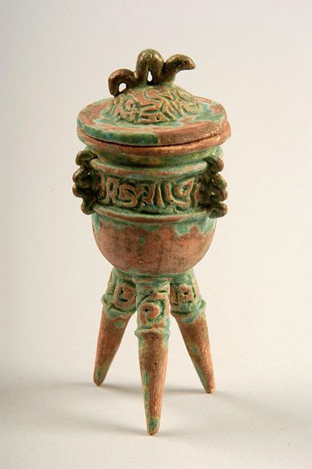 Grace-Cheng tri legged ceramic vessel