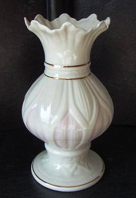 Ireland's famous Belleek porcelain vase