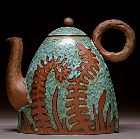 Magnum pottery teapot