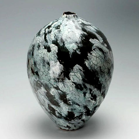 Mathew Blakely ceramic vessel