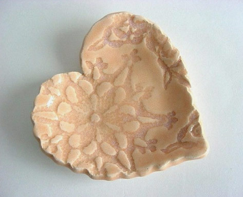 Darrielles Clay Art dish with carved surface