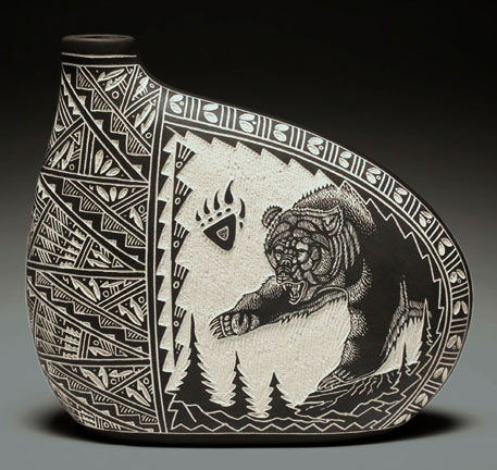 Acoma pottery canteen vessel with sgraffito decoration - R.Garcia