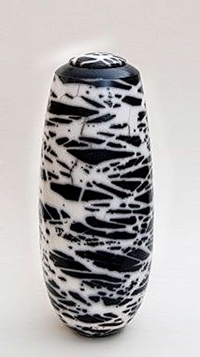 black and whit lidded vessel Alistair Danhieux