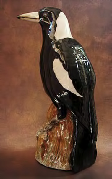 magpie figurine by Anita Reay