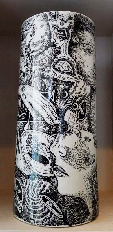 Kurt Weiser black and white cylindrical vase
