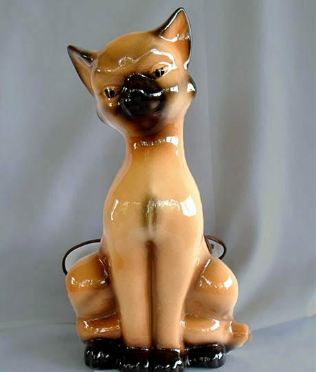 MADDUX OF CALIFORNIA ceramic Siamese cat lamp