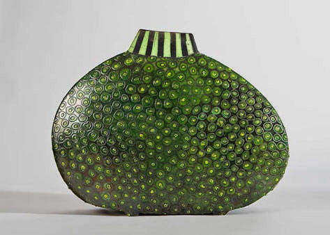 Kernig III by Ute Grossman Green contemporary vessel