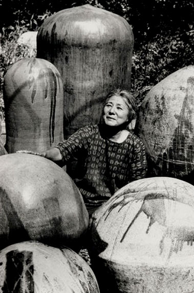 Toshiko Takaezu