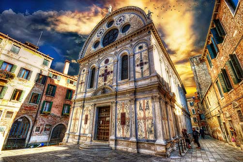 venice-santa-maria-dei-miracoli-one-of-the-earliest-buildings-of-the-renaissance-style-to-be-built-in-venezia-maurizio-fecchio-flickr
