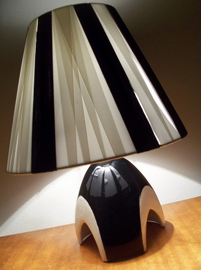Tripod japanese ceramic lamp 