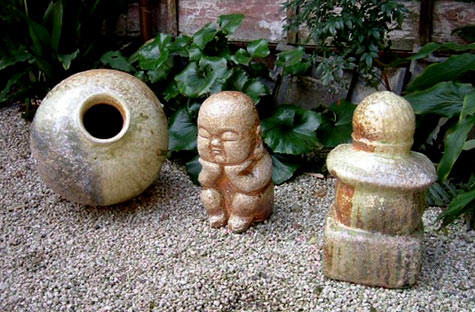 Hosokawa Morihiro garden ceramics