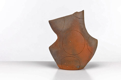 Yasuhisa-Kohyama anagama fired ceramic sculpture