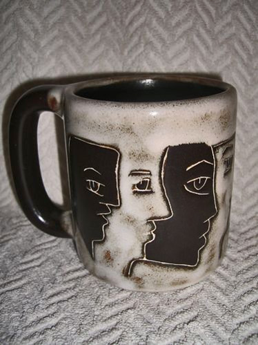 Mex-Mara-Faces-Stoneware-Mug-Oversized-Coffee-Cup-Black-Brown