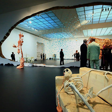 Urs Fischer’s contemporary sculpture exhibition - Los Angeles MOCA