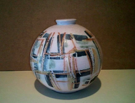 Clyde Burt ceramic vase