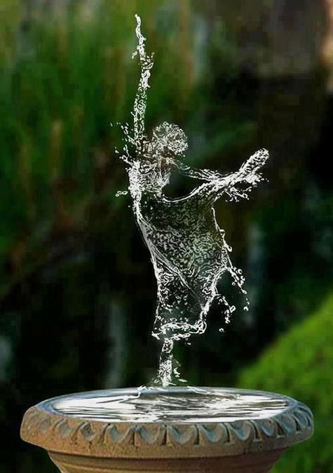 Erkan Torun water sculpture