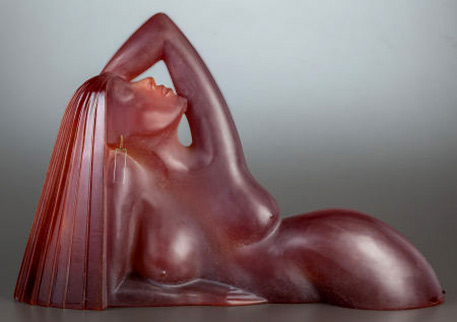 Daum Pate Verre glass sculpture