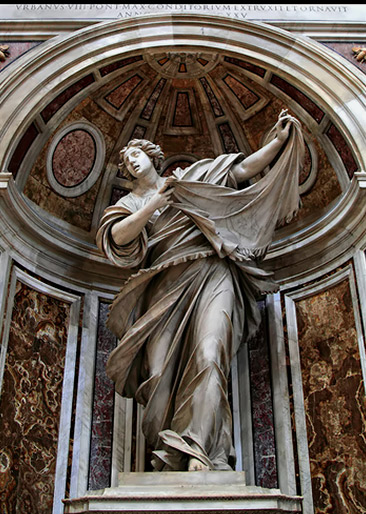 366px-514px-St. Veronica Statue