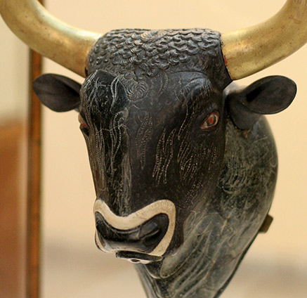 Libation vase (rhyton) of serpentine, in the shape of a bull's head