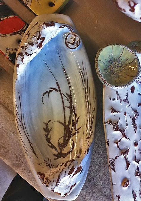 Rebecca-Hillman-Pottery-Handbuilt ovoid dish field grass motif