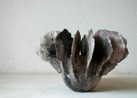 Small winged bowl