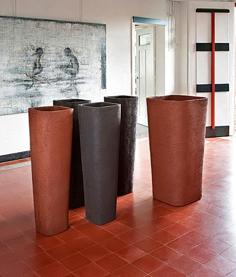 MUA-I-MHA-by-Atelier-Vierkant large tapered square planters