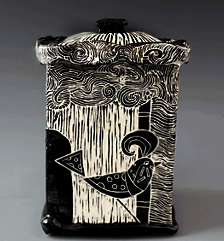 Patricia Griffin ceramic scgraffito lidded box